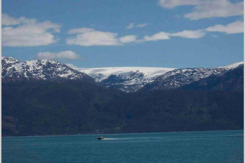 Panoramaresort In Hardangerfjorden Leilighet I Sjokanten Ved Hardangerfjorden For 7 Personer Boat , Sauna,Kajak, Sup For Rent Øystese Zewnętrze zdjęcie