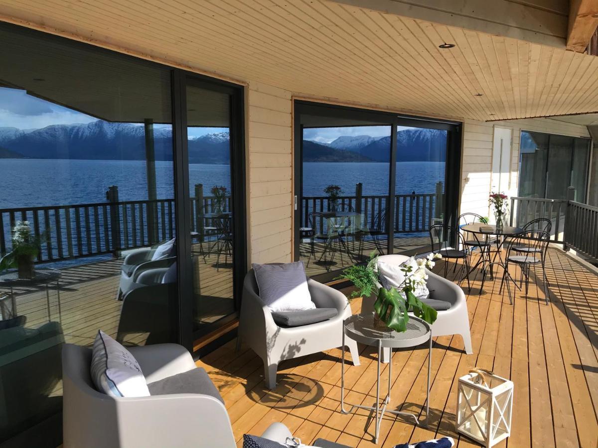 Panoramaresort In Hardangerfjorden Leilighet I Sjokanten Ved Hardangerfjorden For 7 Personer Boat , Sauna,Kajak, Sup For Rent Øystese Zewnętrze zdjęcie